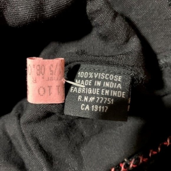 Betsey Johnson 4 black & red - Picture 5 of 11